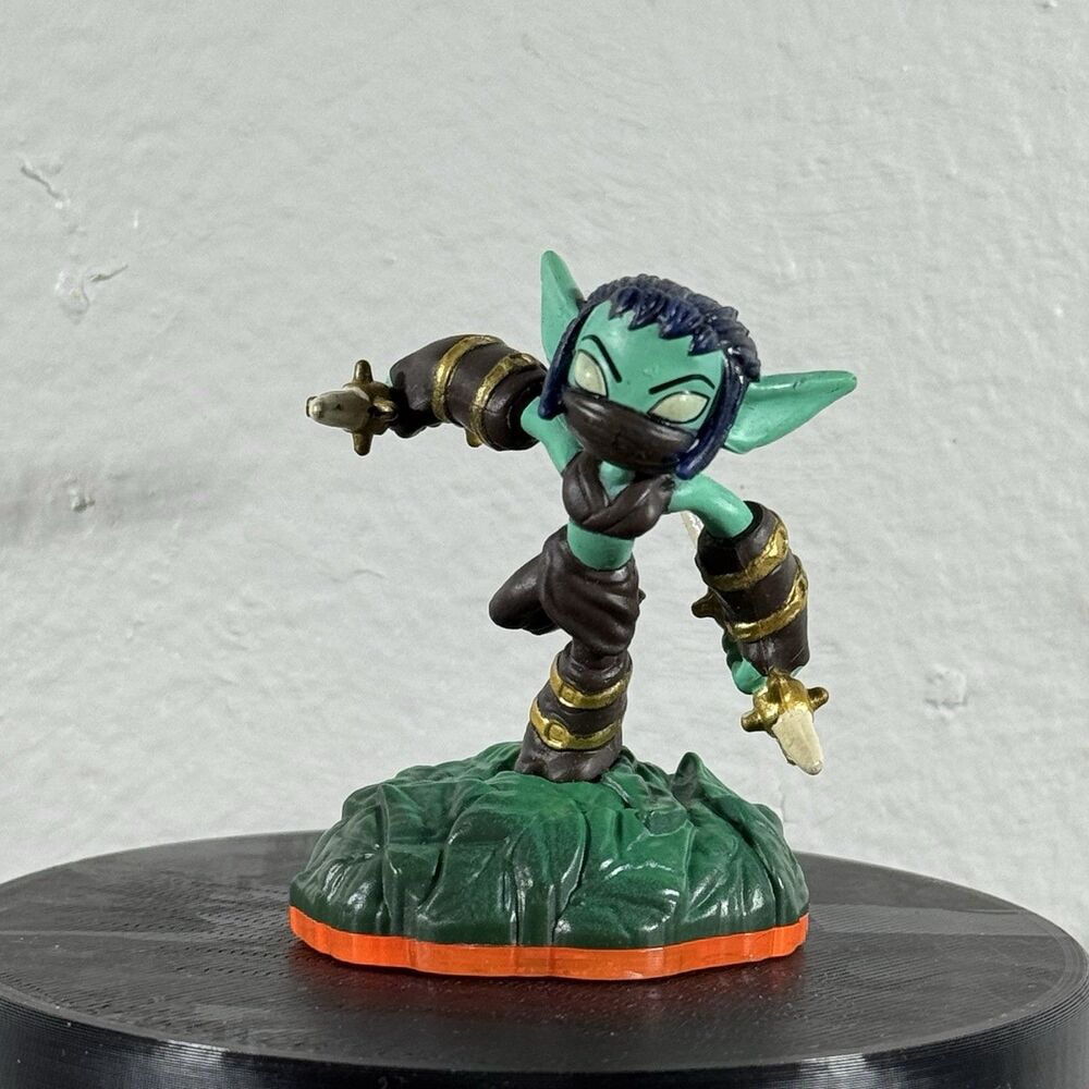 2012 Skylanders Giants 84506888 Stealth Elf Figure Activision